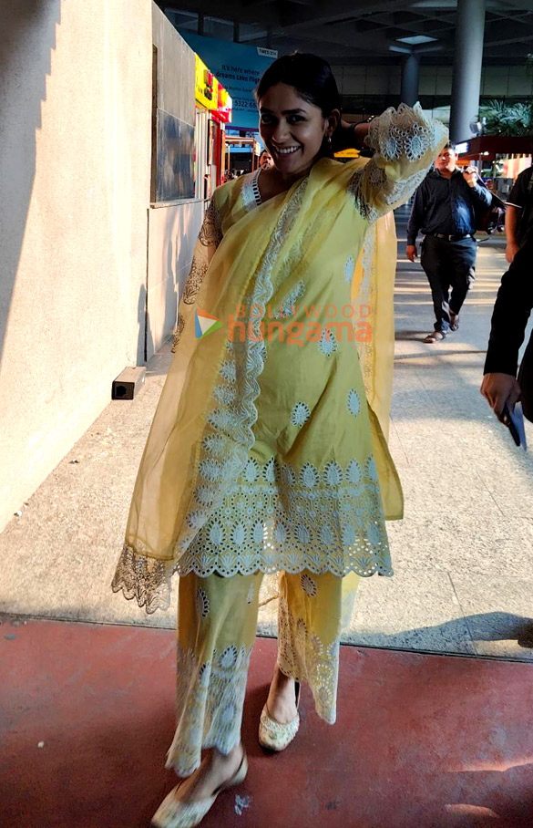 photos shahid kapoor mira kapoor sonu sood and others snapped at the airport 3 3