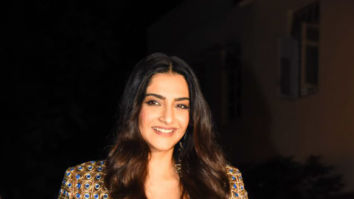 Photos: Sonam Kapoor Ahuja snapped at VegNonVeg store in Bandra
