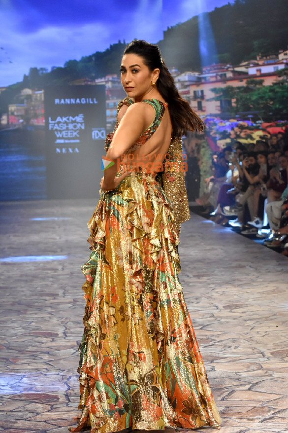 photos tamannaah bhatia karisma kapoor and others walk the ramp at lakme fashion week 2023 day 4 2