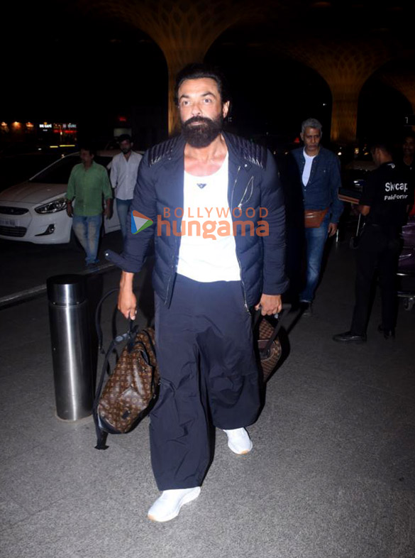 photos tamannaah bhatia and bobby deol snapped at the airport 2