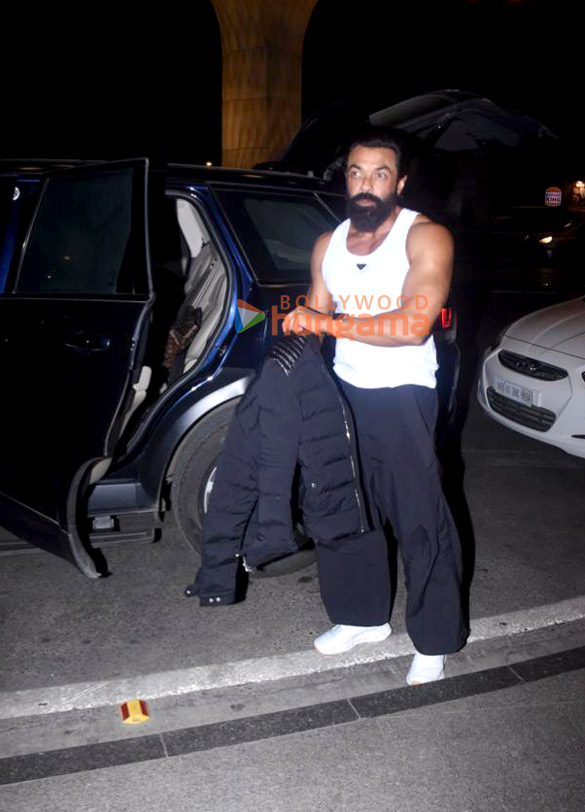 photos tamannaah bhatia and bobby deol snapped at the airport 4