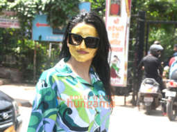 Photos: Urvashi Rautela spotted in Bandra