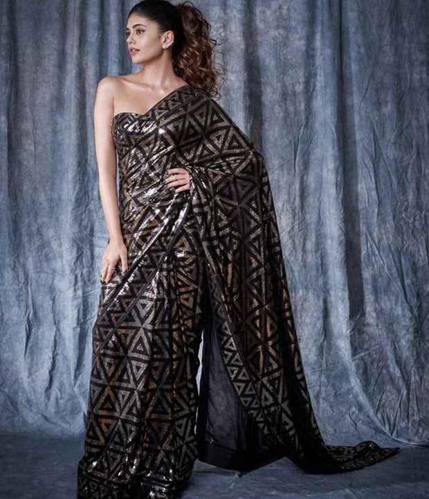 Sanjana Sanghi gets the red-carpet fashion memo totally on point in metallic saree by Abu Jani Sandeep Khosla