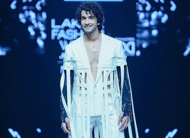 Shantanu Maheshwari marks his debut at Lakme Fashion Week with designer Deepit Chugh : Bollywood News