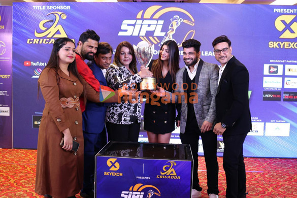 Snapped Shiv Thakare, Akanksha Puri and others at Launch of Naghma Khan’s Shaaz International Premiere League – Season 1 (6)