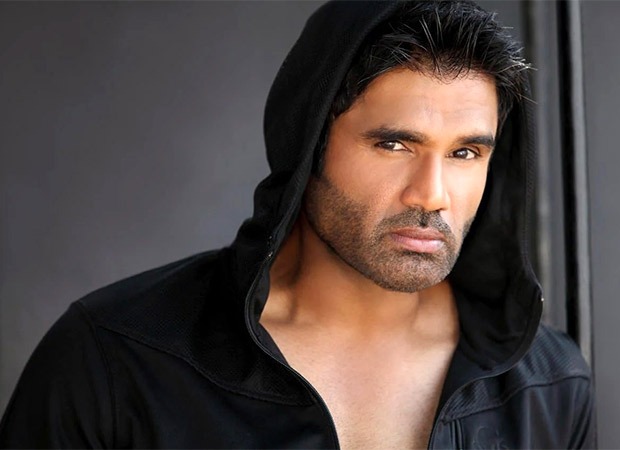 Suniel Shetty opens up on Dhadkan, “With a heavy heart, I had to let go of the film, they started shooting with someone else”