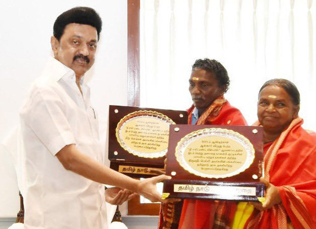 The Elephant Whisperers couple Bomman and Bella awarded Rs.  1 lakh by Tamil Nadu CM MK Stalin after Oscars;  Guneet Monga replies