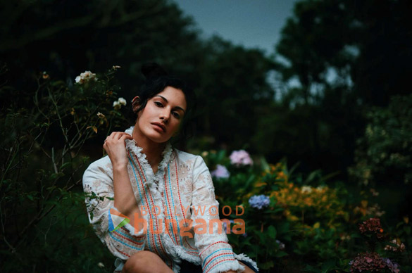 amyra dastur 2 50