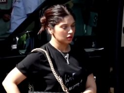 Bhumi Pednekar waves at paps at the airport