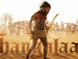 Chiyaan Vikram gets a special birthday present from Thangalaan team; makers share BTS video