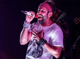 Chaos erupts as Farhan Akhtar’s concert stage collapses due to dust storm in Indore