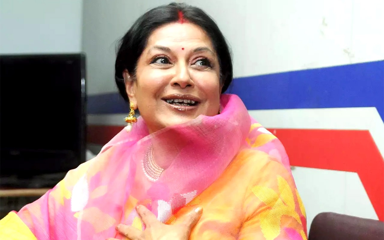 Moushumi Chatterjee talks about choosing ‘career’ over ‘personal life’; says, “I have never taken my stardom seriously”