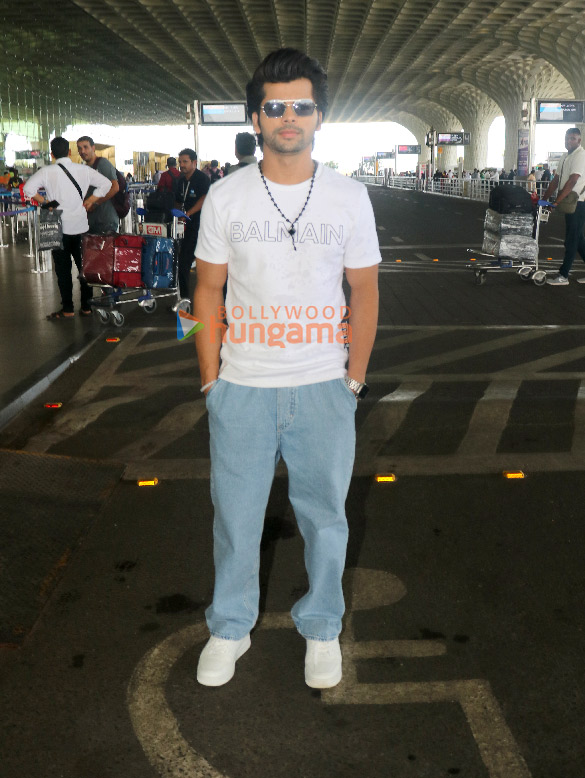 photos alia bhatt tamannaah bhatia and siddharth nigam snapped at the airport 3