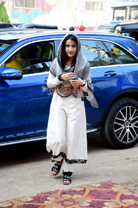 photos celebs attend mukesh chhabras mother kamala chhabras prayer meet 7 2