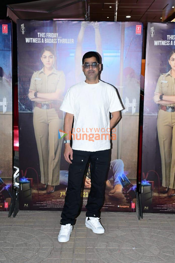 photos celebs grace the premiere of gumraah 18