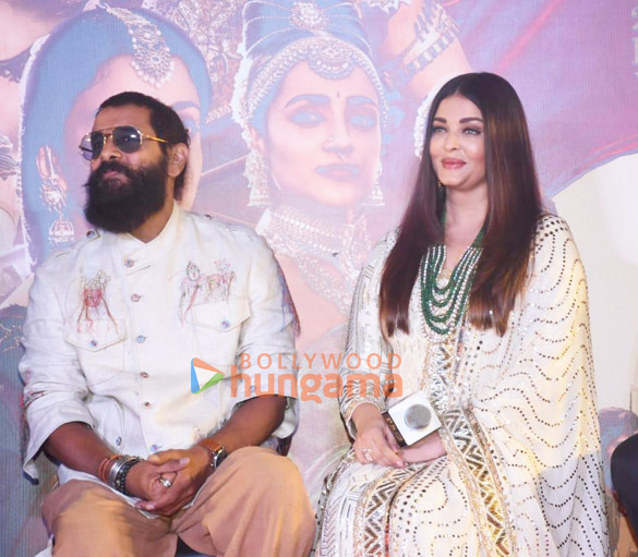 photos celebs grace the press conference of mani ratnams film ponniyin selvan part 2 in mumbai 555 1