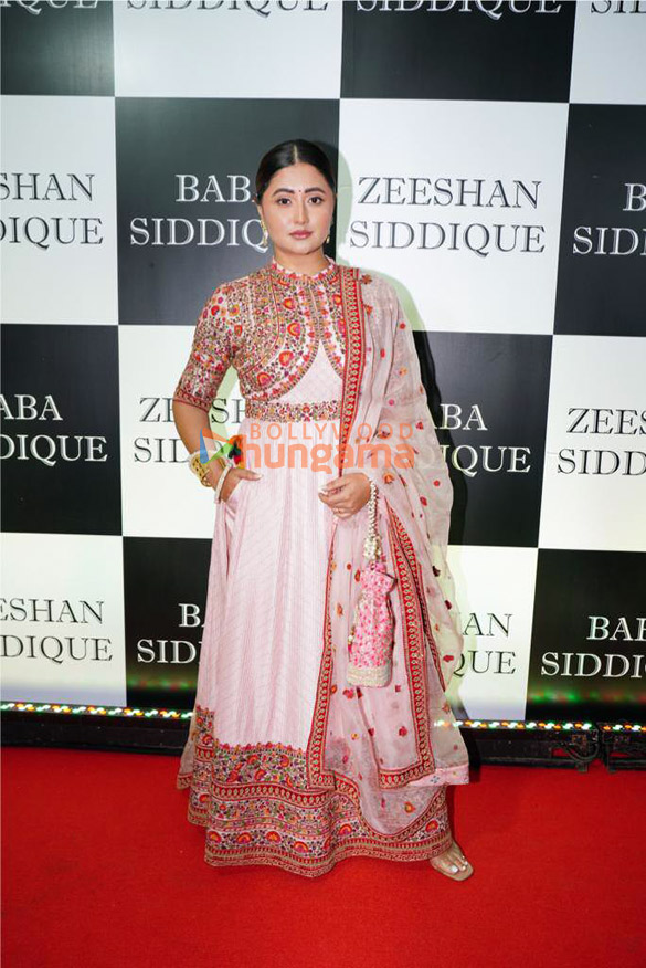 photos celebs snapped at baba siddiques iftaar party 7