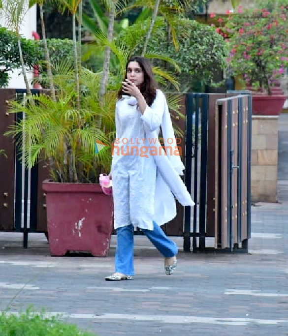 photos celebs snapped at pamela chopras prayer meet 1 2