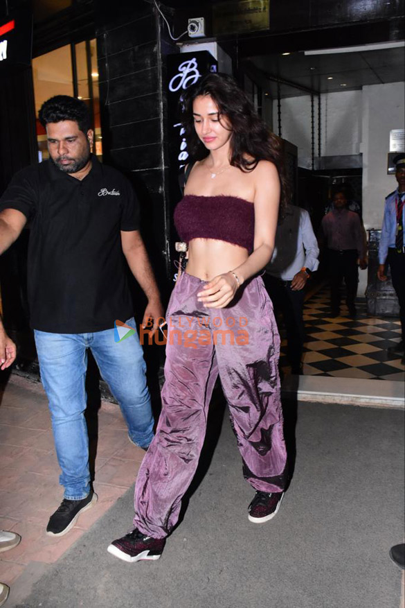 photos disha patani snapped at bastian in worli 4 2