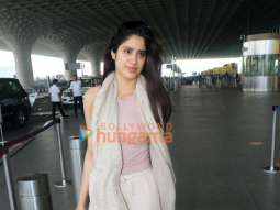 Photos: Janhvi Kapoor, Nushrratt Bharuccha and others snapped at the airport