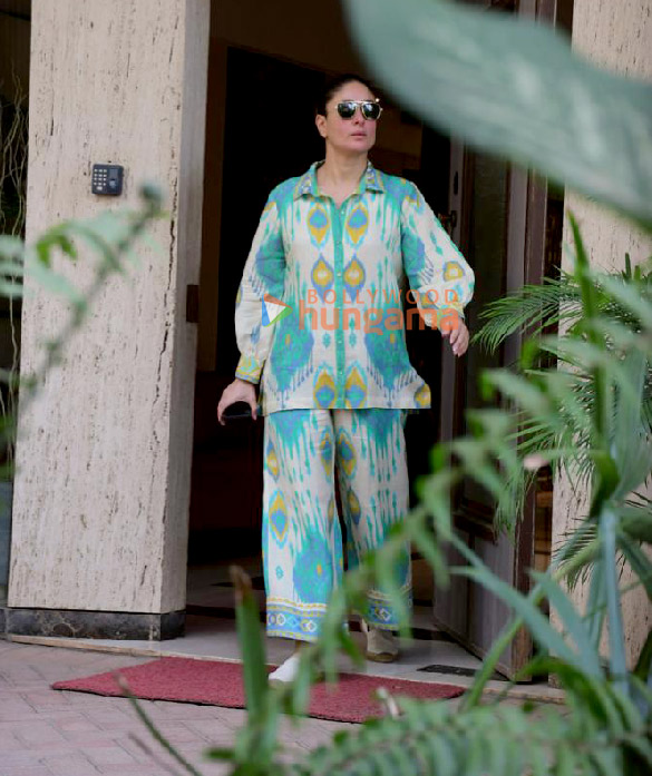 photos kareena kapoor khan spotted in bandra 3 62