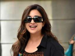 Photos: Parineeti Chopra snapped in Khar