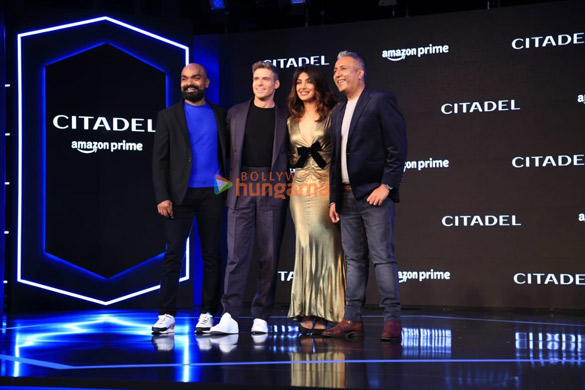 photos priyanka chopra jonas makes a grand entry at the citadel press conference in india 090 3