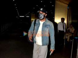 Photos: Ranbir Kapoor snapped at the airport