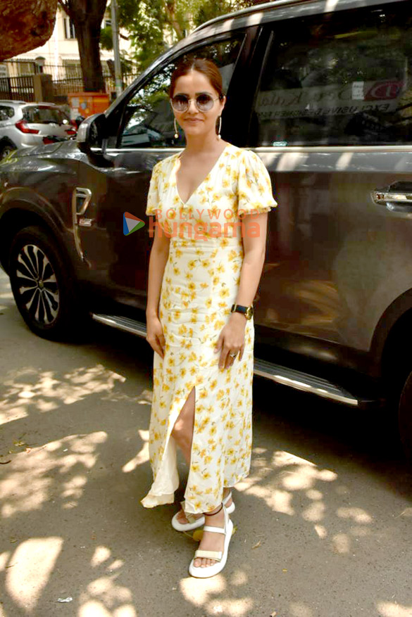 photos rubina dilaik snapped in khar 2