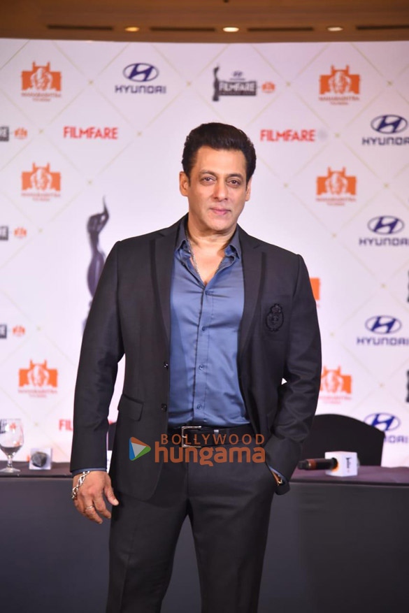 Photos: Salman Khan snapped attending 68th Filmfare Awards 2023 press conference Photos: Salman Khan snapped attending 68th Filmfare Awards 2023 press conference