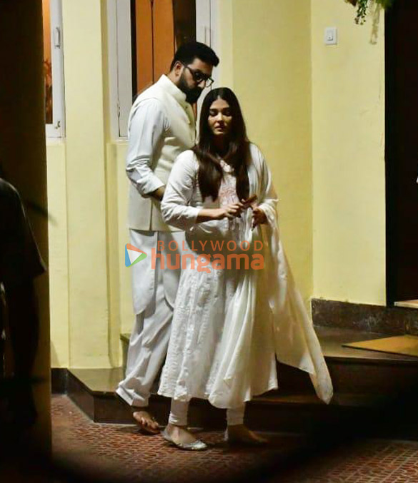 photos shah rukh khan aryan khan karan johar others snapped at aditya chopras house to pay last respects to pamela chopra 7788
