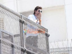 Photos: Shah Rukh Khan greets fans outside Mannat on Eid 2023