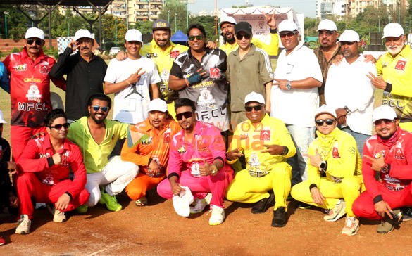 photos shreyas talpade johny lever deepak dobriyal attend the opening of the iftca cricket tournament 6