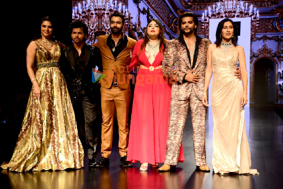 Photos: Siddharth Nigam, Madhurima Tuli, Ashmit Patel and others walk the ramp at the Bombay Times Fashion Week 2023 | Parties & Events