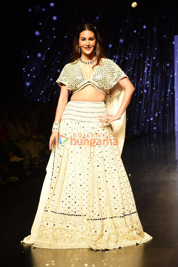 photos siddharth nigam madhurima tuli ashmit patel and others walk the ramp at the bombay times fashion week 2023 more 1