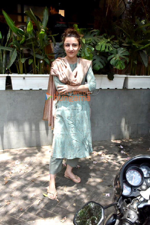 Photos: Soha Ali Khan spotted in Bandra
