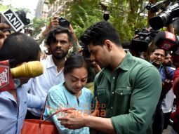 Photos: Sooraj Pancholi snapped with mom Zarina Wahab at Mumbai sessions court