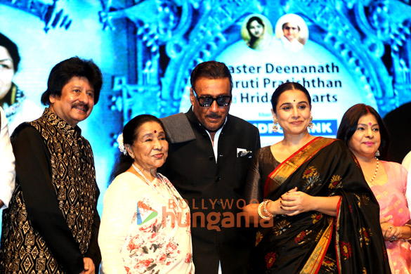 photos vidya balan asha bhosle others snapped at lata deenanath mangeshkar awards 1