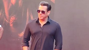 Salman Khan looks dashing as always at the trailer launch of ‘KBKKJ’