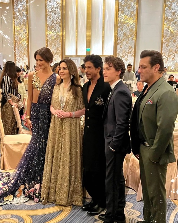 Shah Rukh Khan, Salman Khan join Spider-Man couple Tom Holland and Zendaya for a superstar photo at Nita Ambani’s NMACC grand launch, see pic : Bollywood News