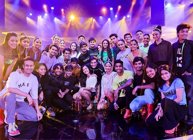 Shiamak Davar feels "honoured" as he choreographed Shah Rukh Khan, Varun Dhawan & others for NMACC; calls it "extravagant" experience