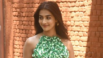 The adorable Pooja Hegde poses for paps
