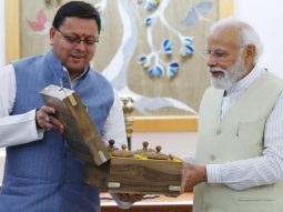 Chief Minister Pushkar Singh Dhami meets Prime Minister Shri Narendra Modi in New Delhi; expresses gratitude for guidance in the development of Uttarakhand