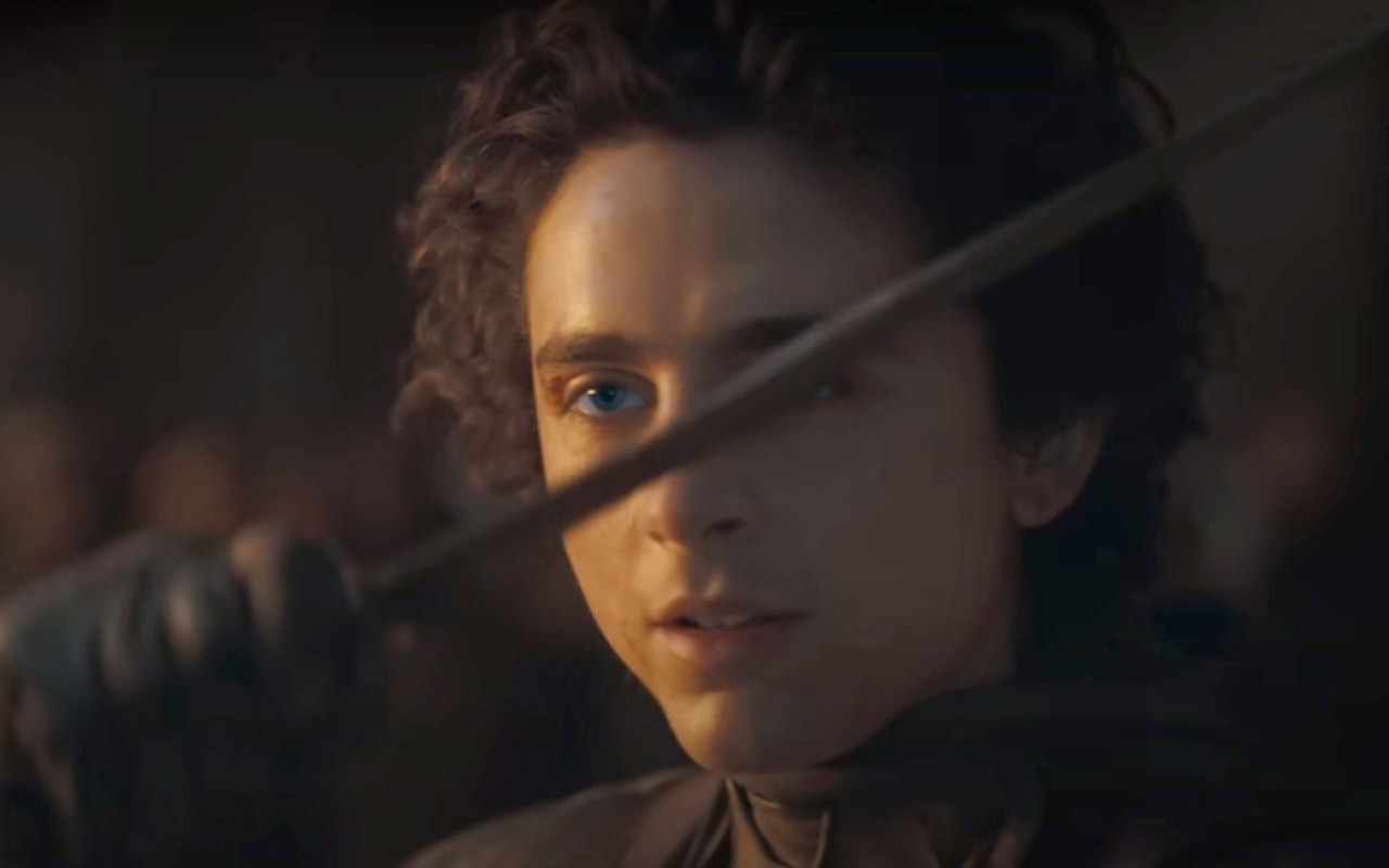 Dune: Part Two Trailer: Timothée Chalamet faces a gigantic sandworm; Florence Pugh and Austin Butler arrive in Arrakis, watch video Dune: Part Two Trailer: Timothée Chalamet faces a gigantic sandworm; Florence Pugh and Austin Butler arrive in Arrakis, watch video