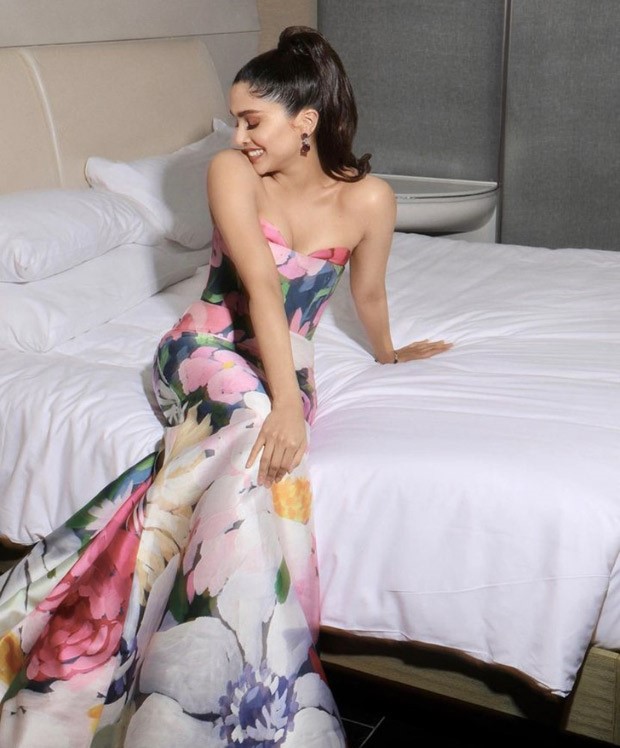IIFA 2023: Sharvari Wagh blossoms like a barbie in strapless floral gown by Gauri and Nainika