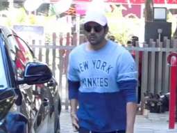 Kartik Aaryan gets snapped by paps at the T-series office