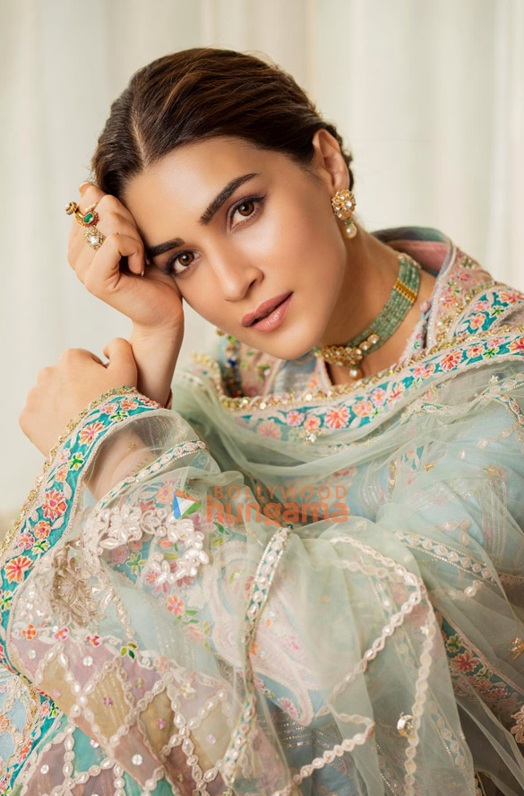 kriti sanon 5 89