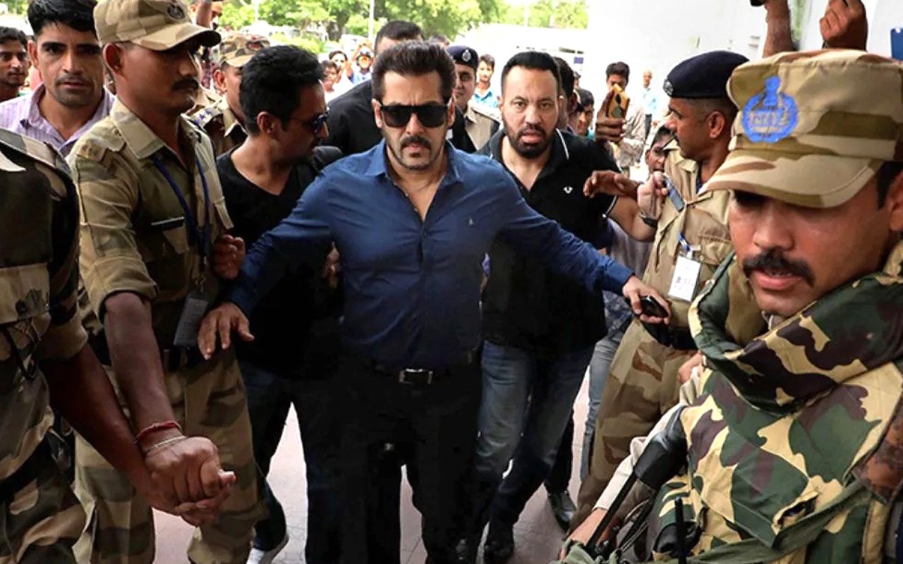 Mumbai Police Issue Surveillance Circular Against Man Who Threatens Salman Khan : Bollywood News – Bollywood Hungama