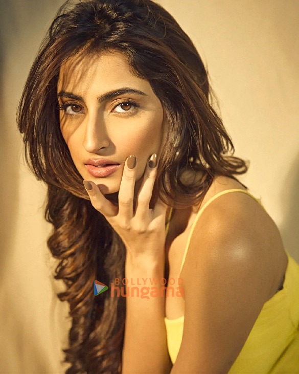 palak tiwari 4 40