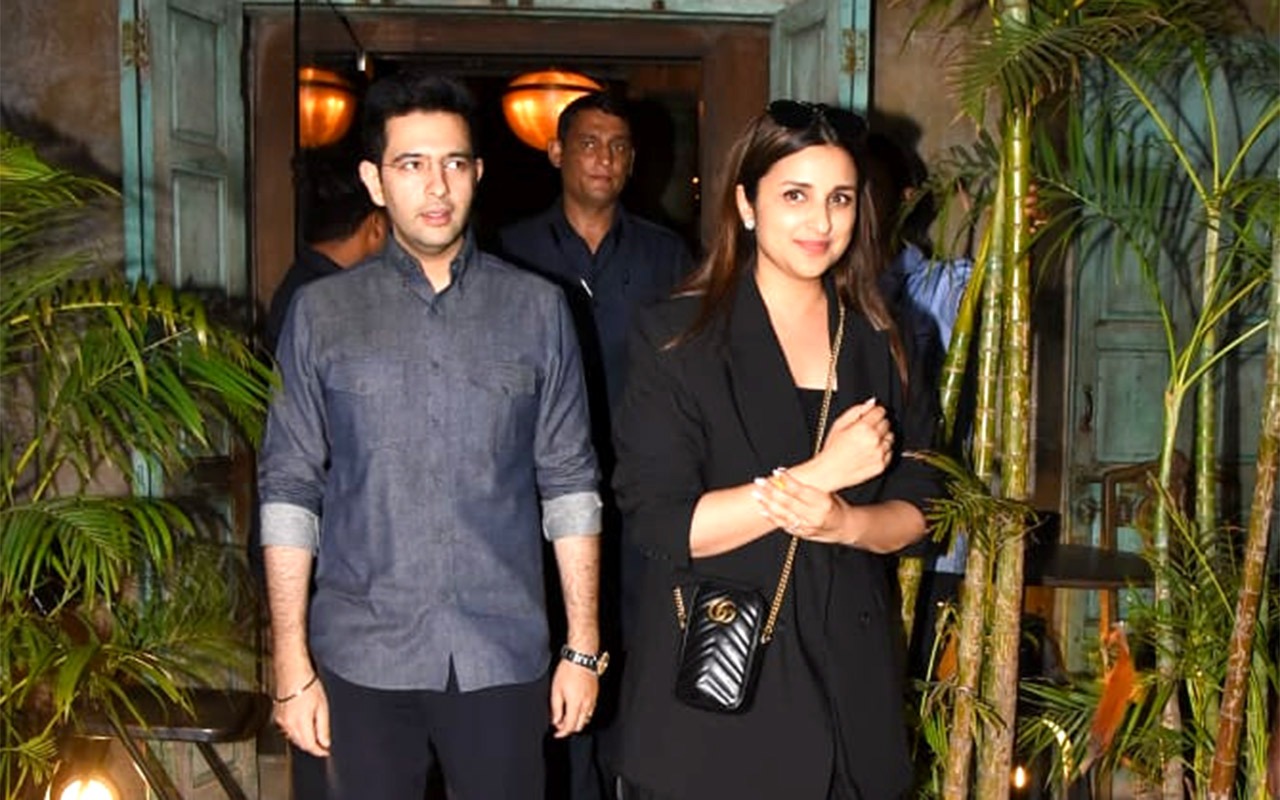 Parineeti Chopra and Raghav Chadha go on a dinner date amid engagement rumours : Bollywood News